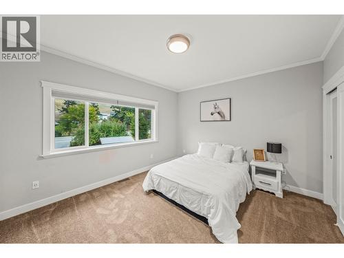 5936 Highway 6, Coldstream, BC - Indoor Photo Showing Bedroom