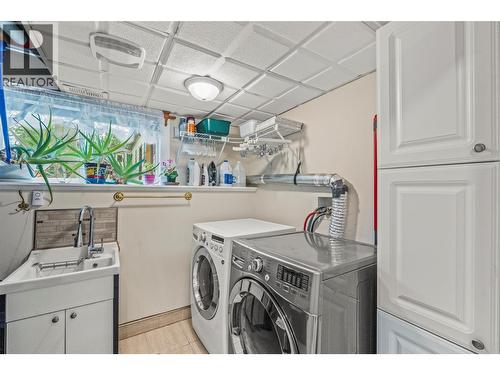 5936 Highway 6, Coldstream, BC - Indoor Photo Showing Laundry Room