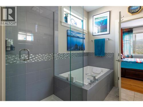 1404 Copper Mountain Court Unit# 33, Vernon, BC - Indoor Photo Showing Bathroom