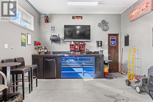 11701 Coldstream Creek Road, Coldstream, BC - Indoor Photo Showing Other Room