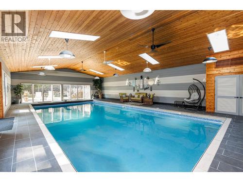 6171 50 Street Nw, Salmon Arm, BC - Indoor Photo Showing Other Room With In Ground Pool