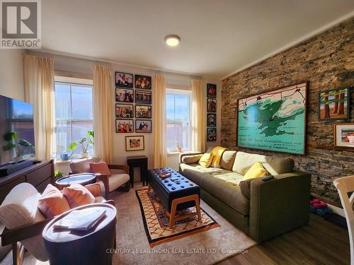 279-281 Picton Main Street, Prince Edward County (Picton), ON 