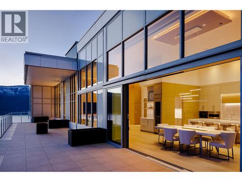 1181 Sunset Drive Unit# 2901, Kelowna, BC - Indoor Photo Showing Other Room