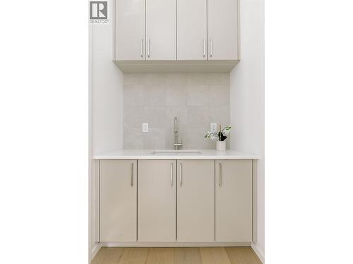 1181 Sunset Drive Unit# 2901, Kelowna, BC - Indoor