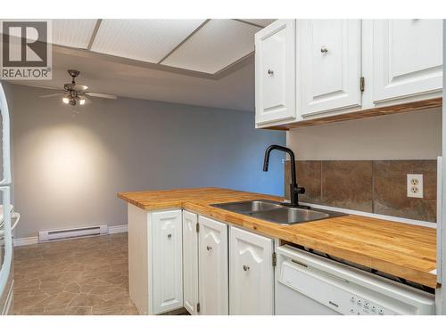 1801 32 Street Unit# 203, Vernon, BC - Indoor Photo Showing Kitchen With Double Sink