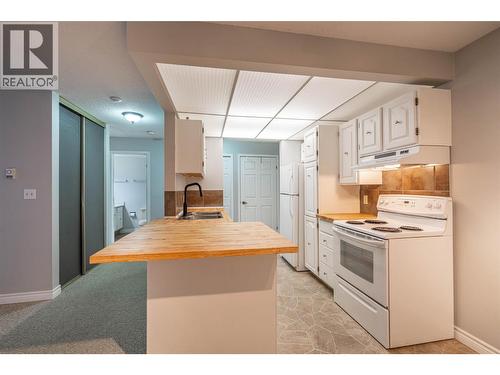 1801 32 Street Unit# 203, Vernon, BC - Indoor Photo Showing Kitchen With Double Sink