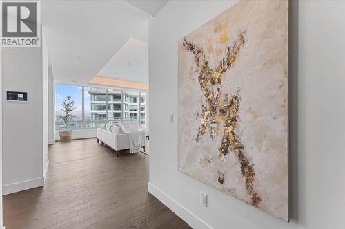 1181 Sunset Drive Unit# 2801, Kelowna, BC - Indoor Photo Showing Other Room