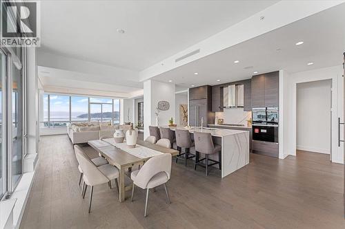 1181 Sunset Drive Unit# 2801, Kelowna, BC - Indoor Photo Showing Dining Room