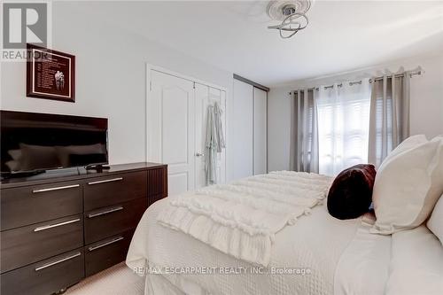 48 - 2825 Gananoque Drive, Mississauga, ON - Indoor Photo Showing Bedroom