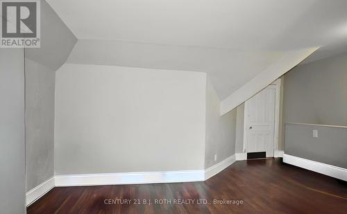 2nd Unit Loft with 2 closets - 75 High Street, Barrie, ON - Indoor Photo Showing Other Room