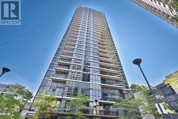 306 - 9 VALHALLA INN ROAD  Toronto, ON M9B 1S9