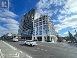 1621 - 2020 BATHURST STREET  Toronto, ON M5P 0A6