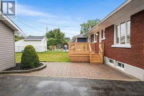 853 Chapman Boulevard, Ottawa, ON - Outdoor With Exterior
