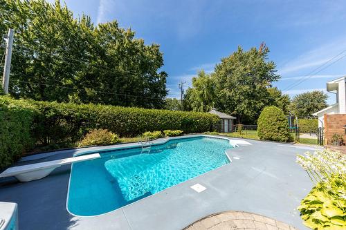 Pool - 633  - 637 Rue Philibert-Contant, Saint-Jean-Sur-Richelieu, QC - Outdoor With In Ground Pool With Backyard