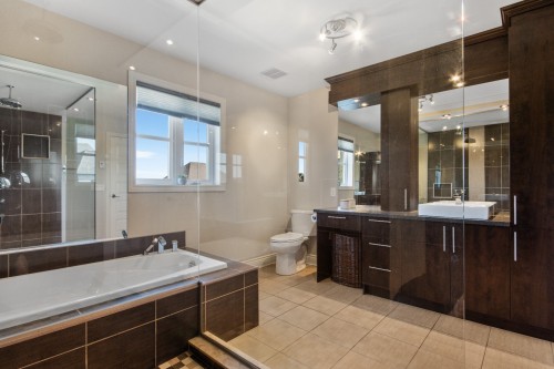 Salle de bains - 847 Rue Du Biat, Saint-Jean-Sur-Richelieu, QC - Indoor Photo Showing Bathroom