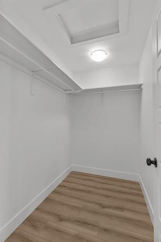 1 Emerald Gem Way, Paradise, NL 