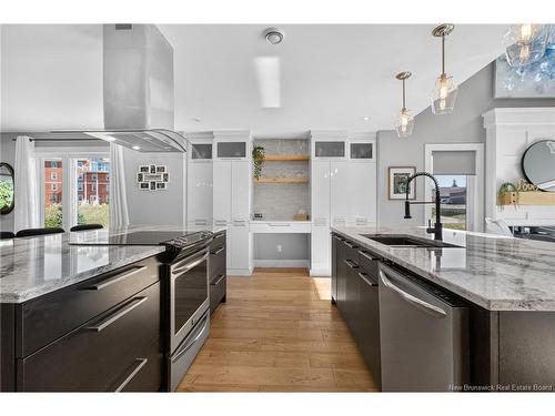 11 Samuel St, Dieppe, NB 