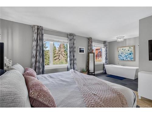 11 Samuel St, Dieppe, NB 