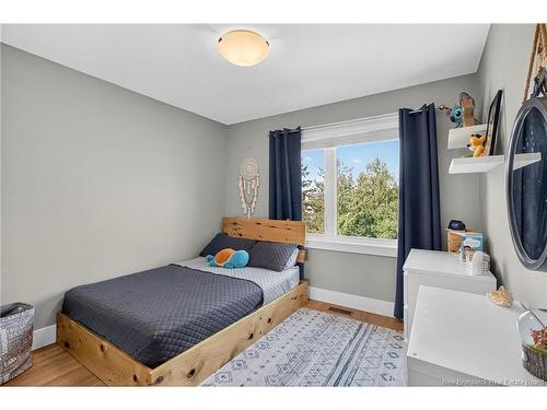 11 Samuel St, Dieppe, NB 