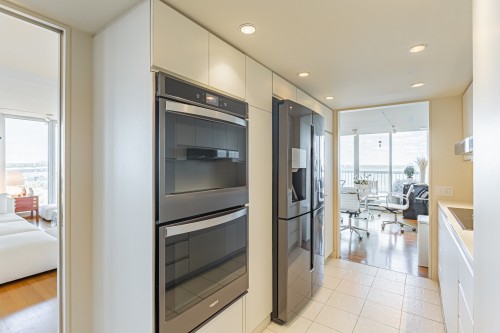 Kitchen - Ph2-3-30 Rue Berlioz, Montréal (Verdun/Île-Des-Soeurs), QC - Indoor Photo Showing Kitchen
