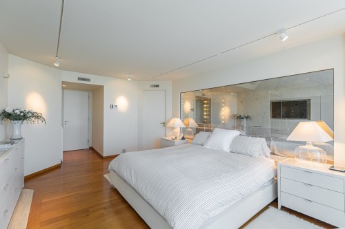 Primary bedroom - Ph2-3-30 Rue Berlioz, Montréal (Verdun/Île-Des-Soeurs), QC - Indoor Photo Showing Bedroom