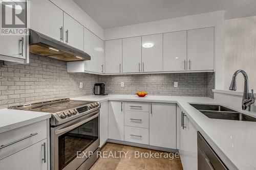48 Unsworth Crescent, Ajax, ON - Indoor Photo Showing Kitchen With Stainless Steel Kitchen With Double Sink With Upgraded Kitchen