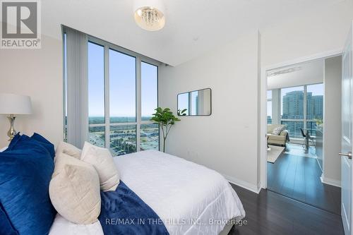 2007 - 55 Eglinton Avenue W, Mississauga, ON - Indoor Photo Showing Bedroom