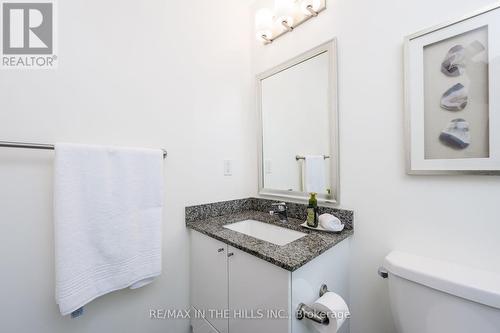 2007 - 55 Eglinton Avenue W, Mississauga, ON - Indoor Photo Showing Bathroom