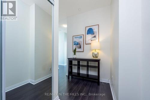 2007 - 55 Eglinton Avenue W, Mississauga, ON - Indoor Photo Showing Other Room