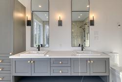 Ensuite bathroom - 