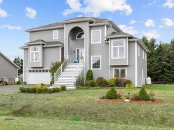 14 Fairfax Drive  Stratford, PE C1B 2X4