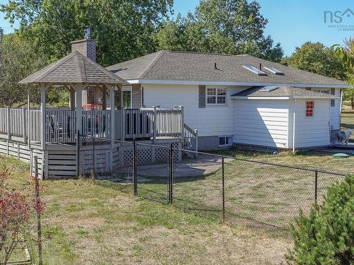 66 Forsythe Road, White Rock, NS 