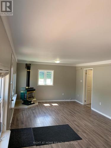 45 Pembroke Street, Whitewater Region, ON - Indoor