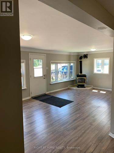 45 Pembroke Street, Whitewater Region, ON - Indoor Photo Showing Other Room