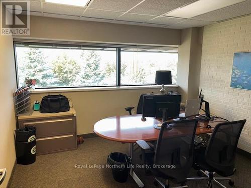 301 - 1350 Fisher Street, North Bay (Central), ON 