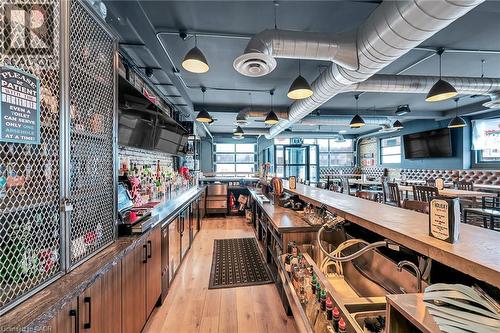 737 Barton Street E, Hamilton, ON 