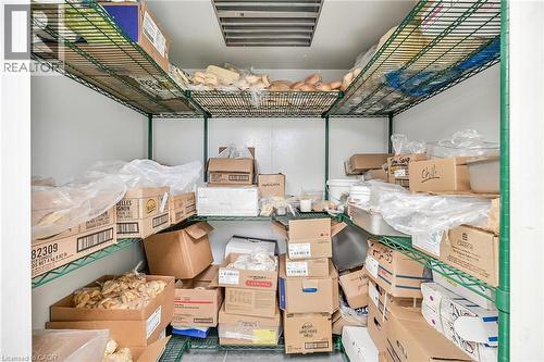 737 Barton Street E, Hamilton, ON 