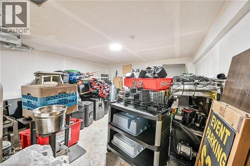 737 Barton Street E, Hamilton, ON 