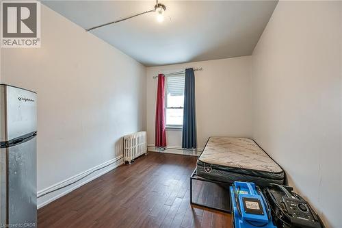 737 Barton Street E, Hamilton, ON 