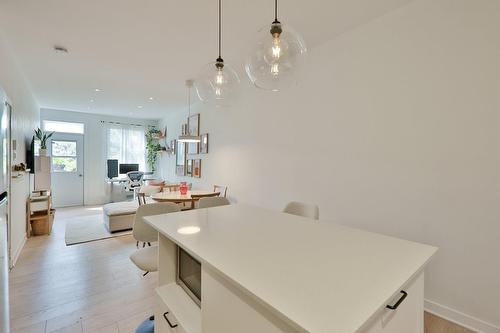 Kitchen - 5371 Rue De Lanaudière, Montréal (Le Plateau-Mont-Royal), QC - Indoor