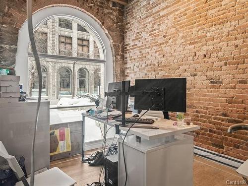 Office - A04A-48 Rue Le Royer O., Montréal (Ville-Marie), QC 