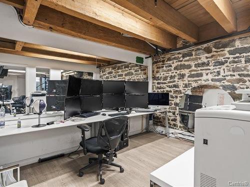 Office - A04A-48 Rue Le Royer O., Montréal (Ville-Marie), QC 