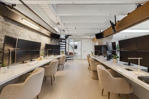 Office - A04A-48 Rue Le Royer O., Montréal (Ville-Marie), QC 