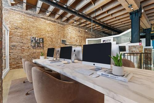 Office - A04A-48 Rue Le Royer O., Montréal (Ville-Marie), QC 