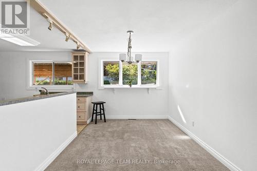 Dining area just off the kitchen - 3 Domus Crescent, Ottawa, ON - Indoor Photo Showing Other Room