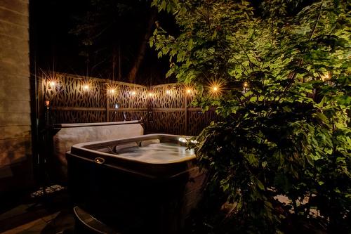 Terrasse - 16-500 Boul. Notre-Dame, Pont-Rouge, QC - 