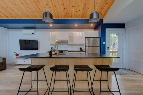 Cuisine - 16-500 Boul. Notre-Dame, Pont-Rouge, QC - Indoor Photo Showing Kitchen