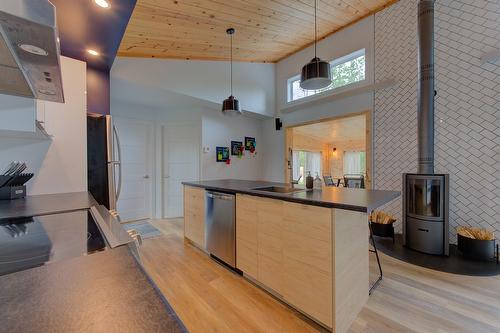 Cuisine - 16-500 Boul. Notre-Dame, Pont-Rouge, QC - Indoor Photo Showing Kitchen