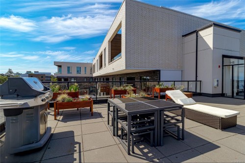 402-1121 Fort St, Victoria, BC - Outdoor With Deck Patio Veranda With Exterior