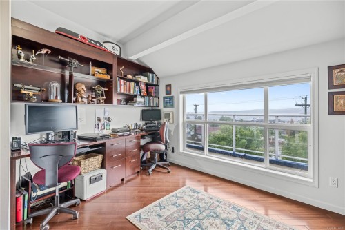 401-650 Prideaux St, Nanaimo, BC - Indoor Photo Showing Office